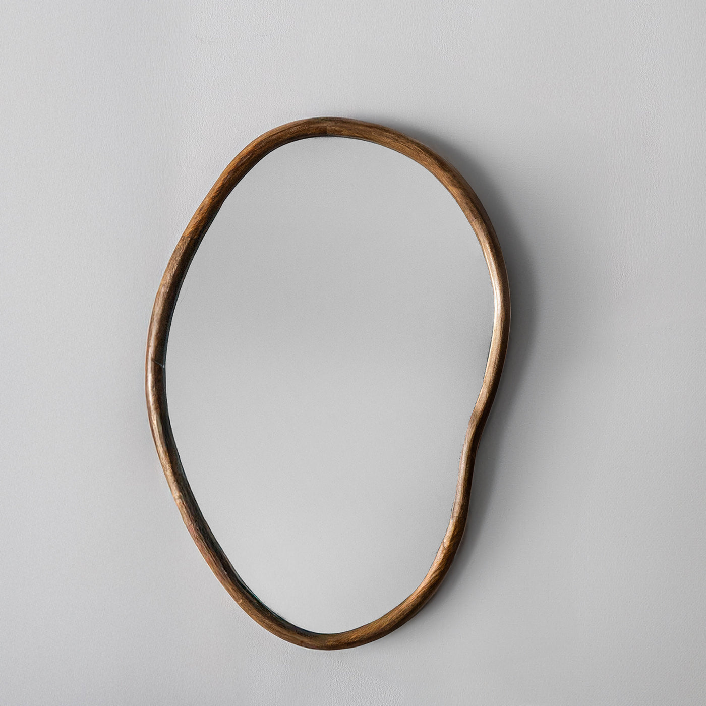 Hera Solid Wood Curved Wall Hanging Mirror