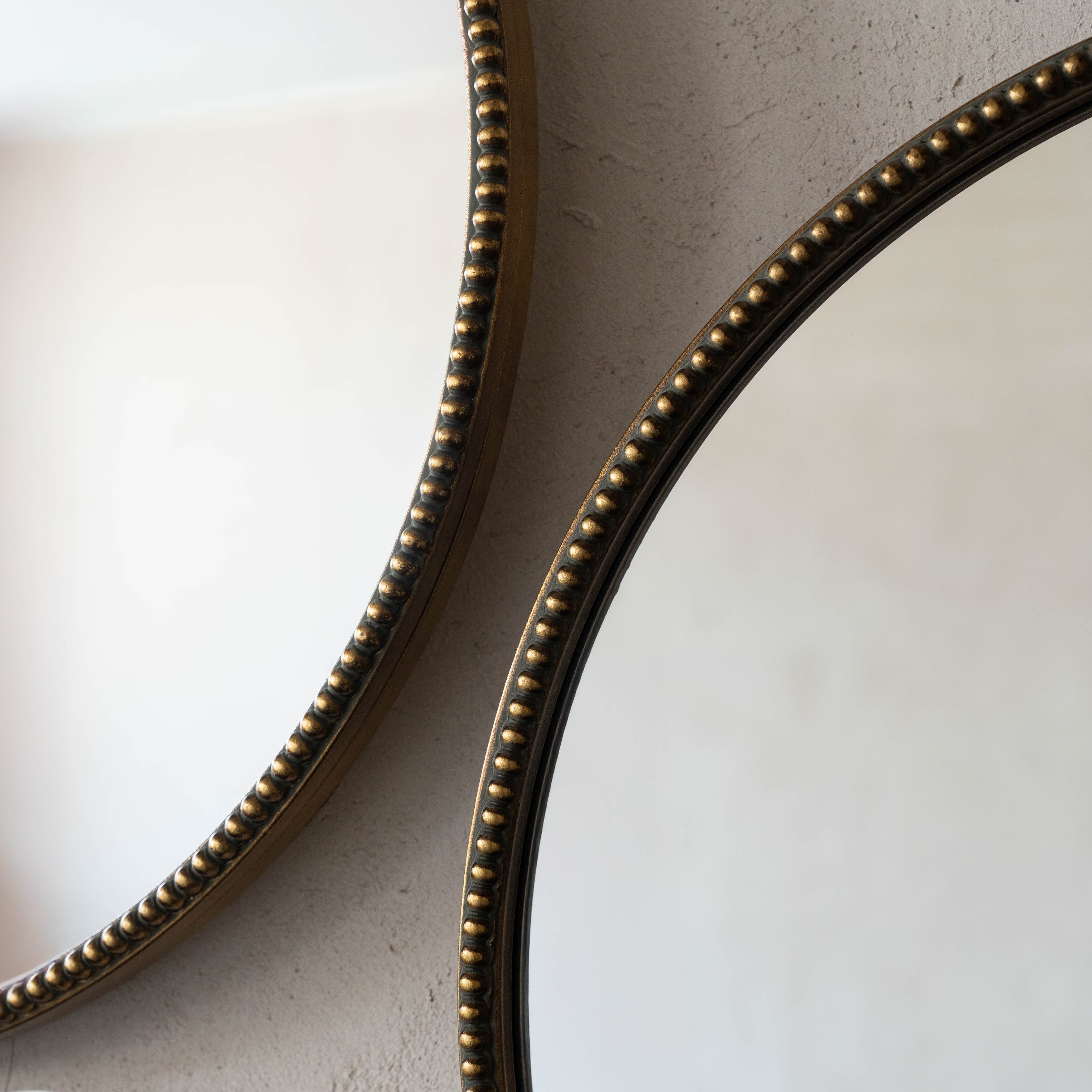 Timeless Brass Accent Antique Round Mirror - GET24997-MT