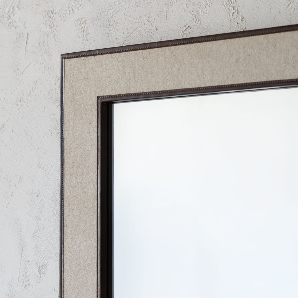 Vivid Nordic Mirror With Leather Border Wall Mirror - CW-12562