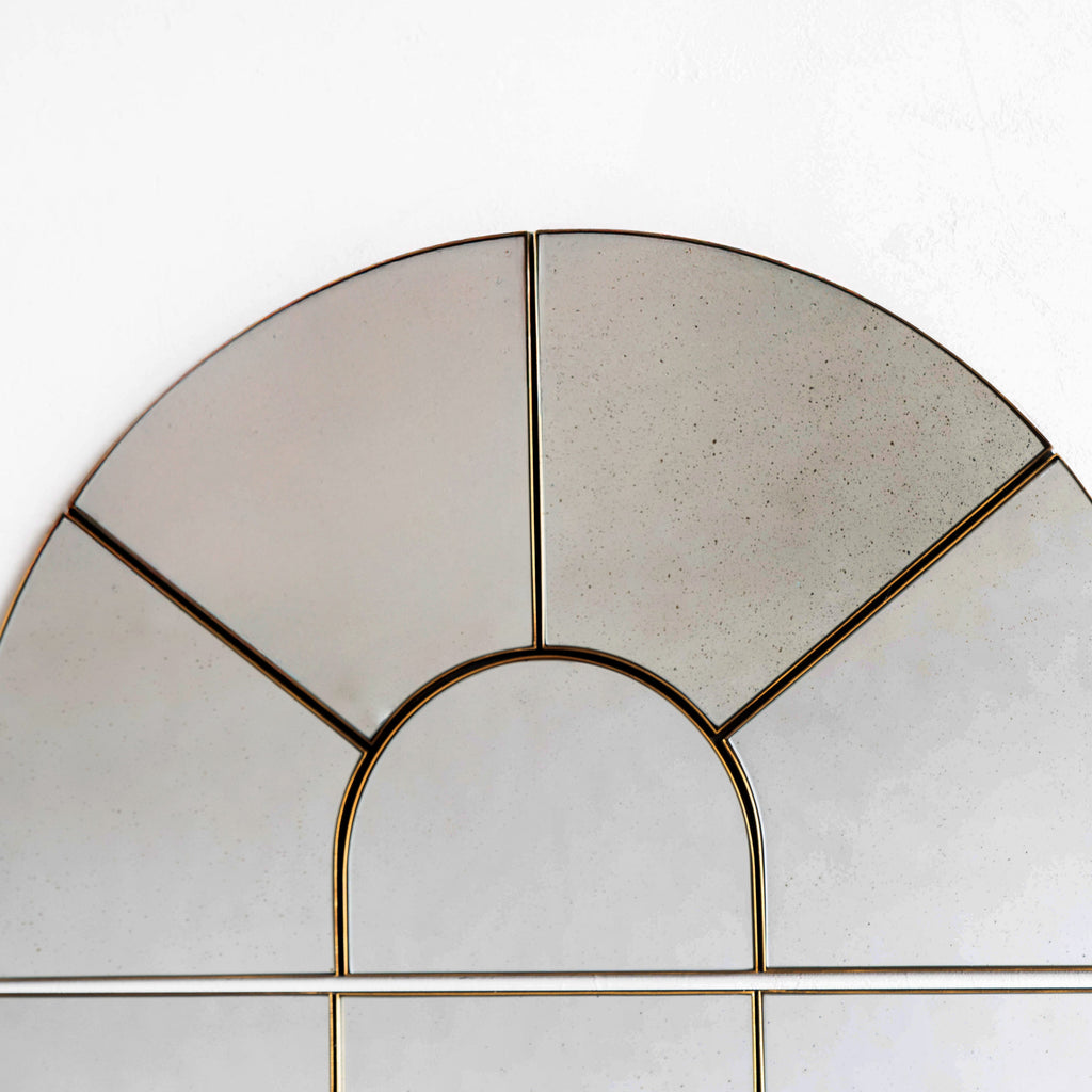 Timberline 3-Panel Arched Vintage Full Length Wall Mirror – GET24511SA