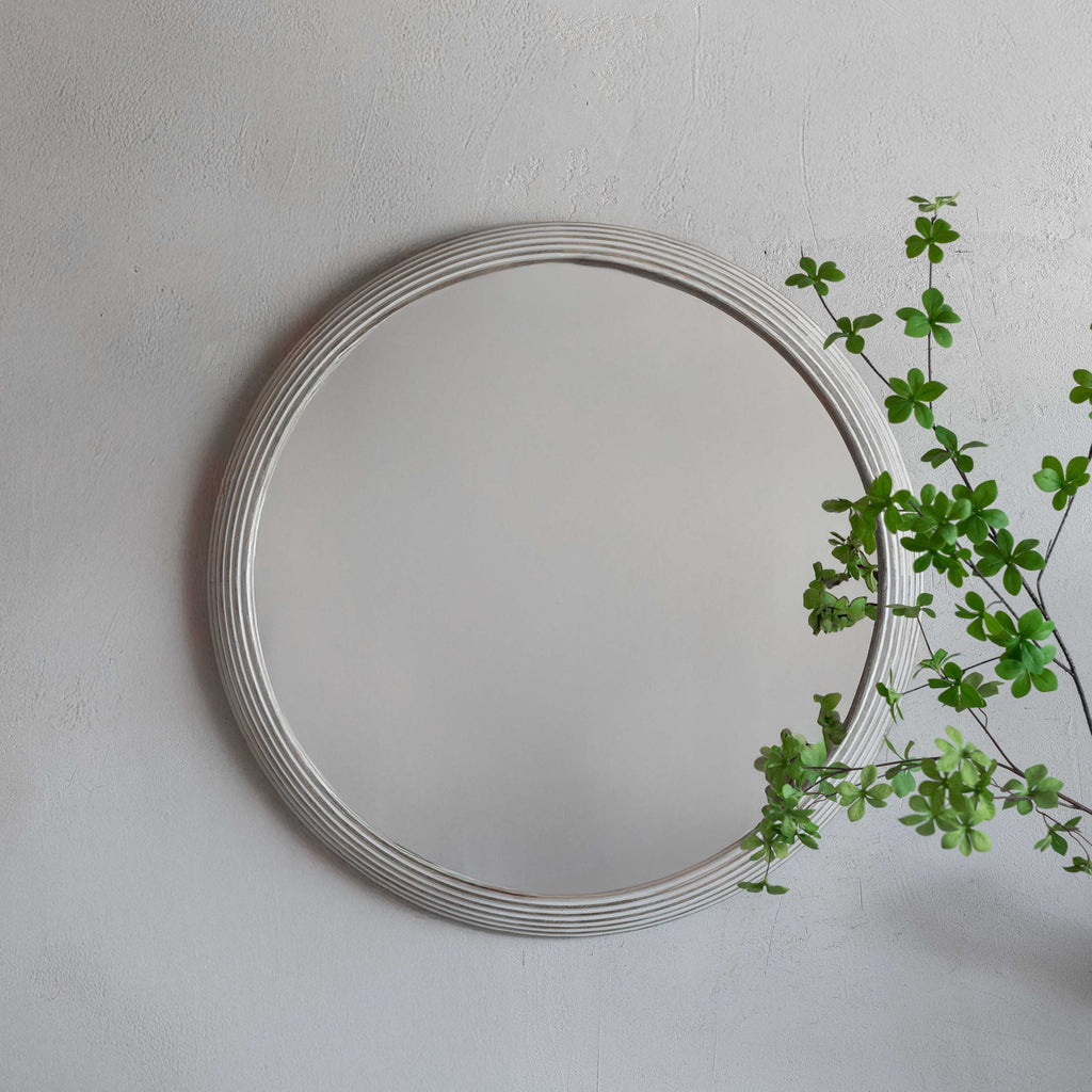 Velthisa Round White Round Wall Mirror