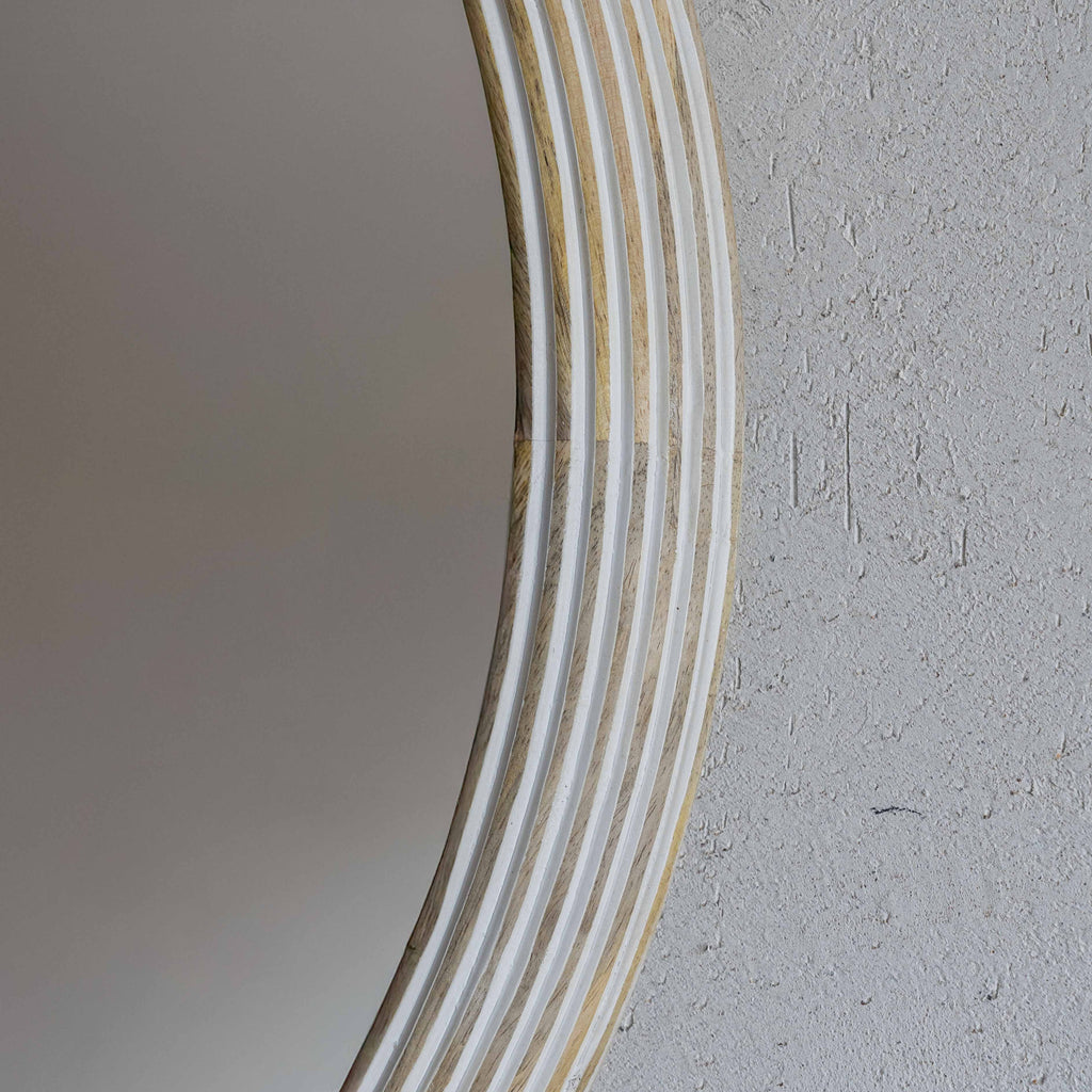 Velthisa Round White Round Wall Mirror