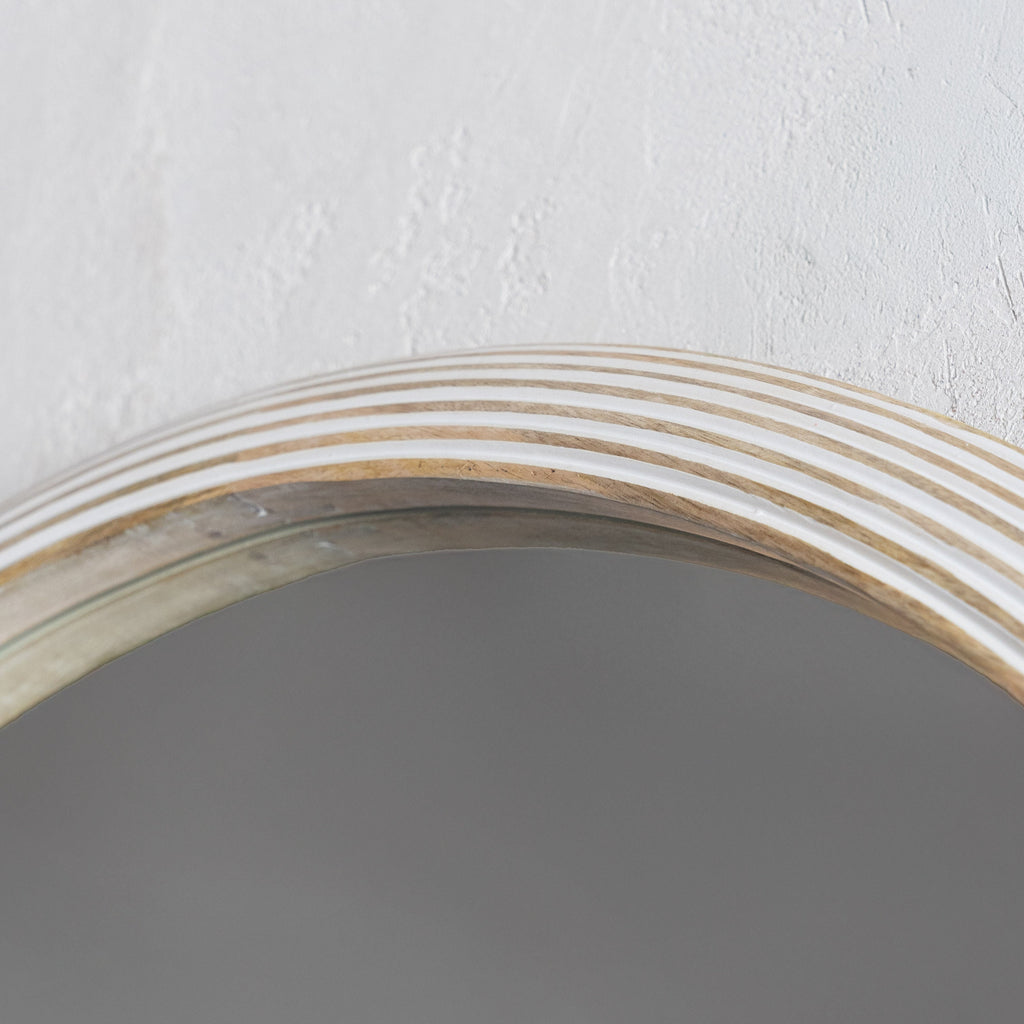 Velthisa Round White Round Wall Mirror