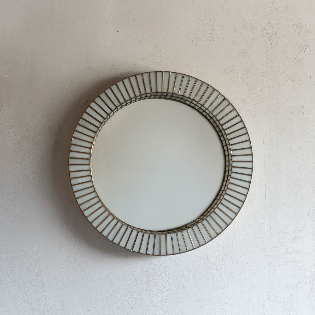 Viola Round Wall Lamp Mirror